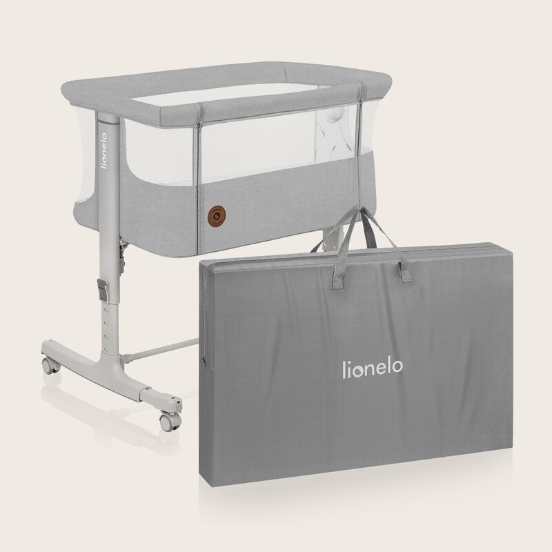 Patut co-sleeper, Lionelo, Aurora, 3 in 1, Cu leganare si setare unghiulara, Include saltea cu densitate T25 si geanta transport, Reglabil in 5 pozitii, Pana la 9 kg, 0 luni+, 85x60x66 cm, Certificari EN 1130:2019+AC:2020, EN 16890:2, Gri deschis - gogobaby.ro