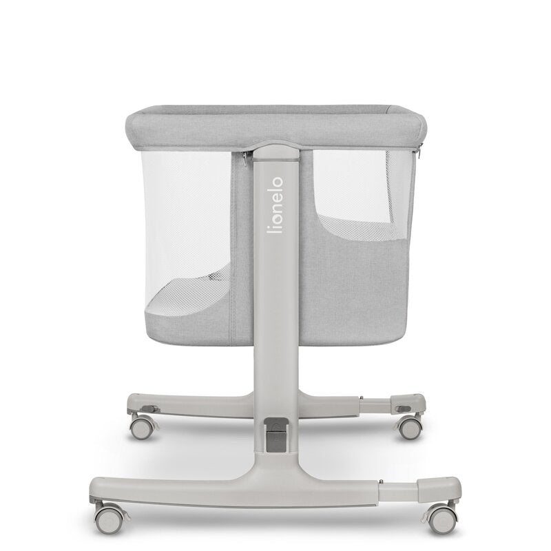 Patut co-sleeper, Lionelo, Aurora, 3 in 1, Cu leganare si setare unghiulara, Include saltea cu densitate T25 si geanta transport, Reglabil in 5 pozitii, Pana la 9 kg, 0 luni+, 85x60x66 cm, Certificari EN 1130:2019+AC:2020, EN 16890:2, Gri deschis - gogobaby.ro