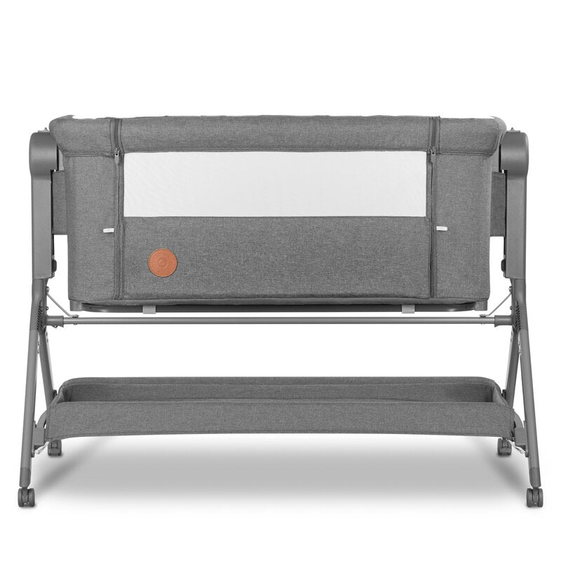 Patut co-sleeper, Lionelo, Leonie, Plus, Pliabil, Cu sistem de leganare, Cu setare unghiulara, Reglabil in 6 pozitii pe inaltime, Conform cu standardele europeane de securitate EN1130 si EN16890, Gri - gogobaby.ro