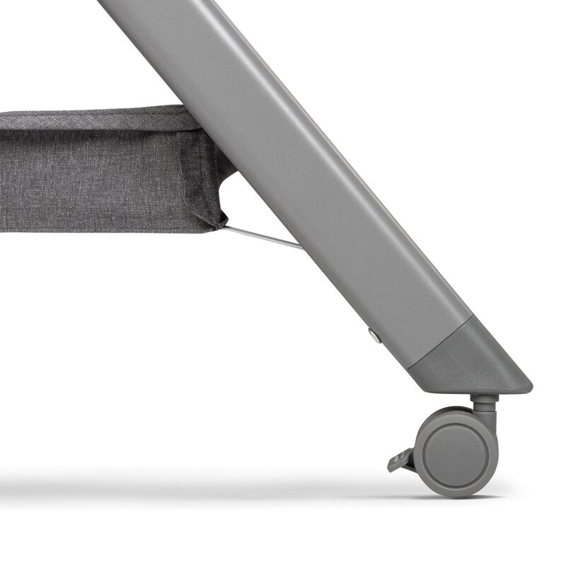 Patut co-sleeper, Lionelo, Leonie, Plus, Pliabil, Cu sistem de leganare, Cu setare unghiulara, Reglabil in 6 pozitii pe inaltime, Conform cu standardele europeane de securitate EN1130 si EN16890, Gri - gogobaby.ro