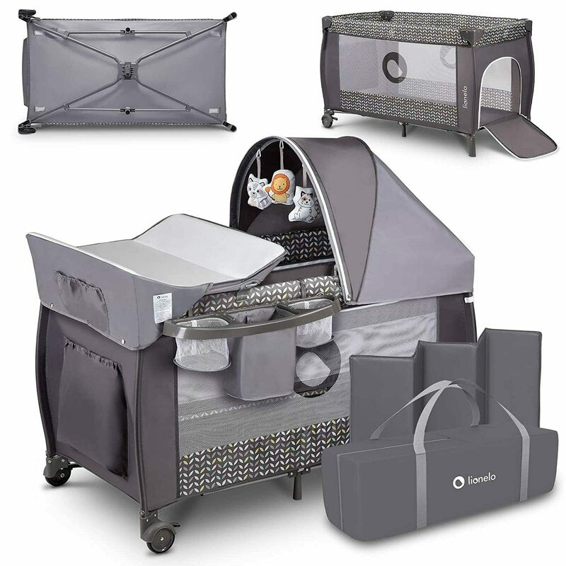 Patut pliant, Lionelo, Sven Plus, 120x60 cm, Cu doua nivele, Cu arcada jucarii, masuta de infasat, vibratii, melodii  conform cu standardele europeane de securitate EN716 si EN12221, Grey Scandi - gogobaby.ro