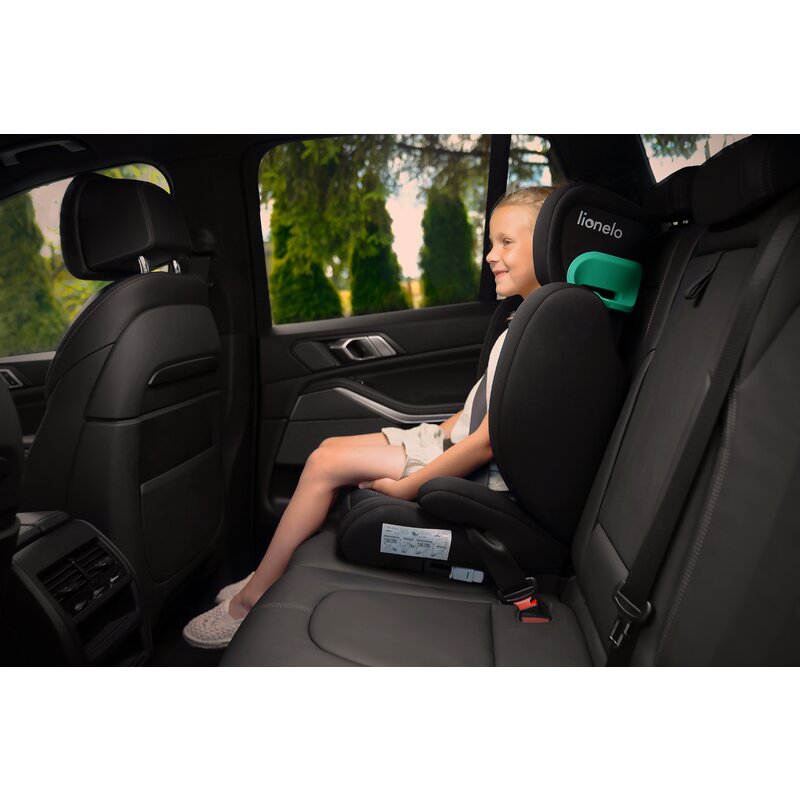 Scaun auto, Lionelo, Hugo i-Size, Universal, Orientare in directia sensului de mers, Reglabil, Conform standardului de securitate R129, 100-150 cm, 4-12 ani, Rosu - gogobaby.ro
