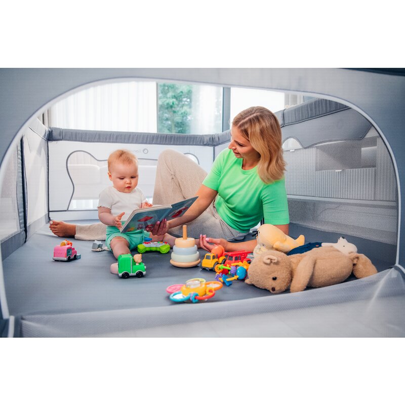 Tarc de joaca copii, Lionelo, Willow, 127 x 187 cm, Pliere compacta, Include geanta de transport, Din plasa, Cu doua intrari laterale si fermoar, Cu ventuze pentru stabilitate, Conform cu EN 12227:2010, Gri - gogobaby.ro