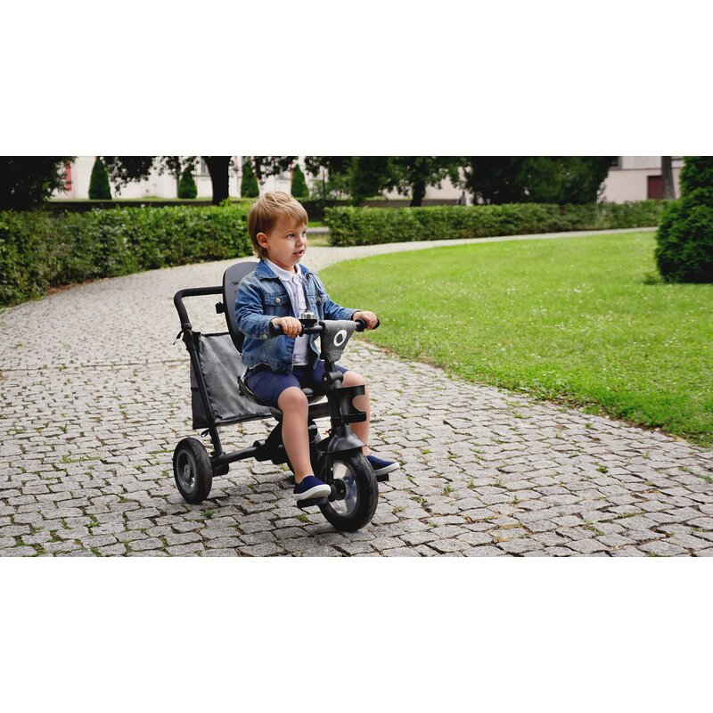 Tricicleta copii, Lionelo, Tris, Ultrapliabila, Multifunctionala. Mecanism de pedalare libera, Suport picioare, Control al directiei, Scaun reversibil, Rotire 360 grade, Conform cu standardul europeane de securitate EN71, Roz/Gri