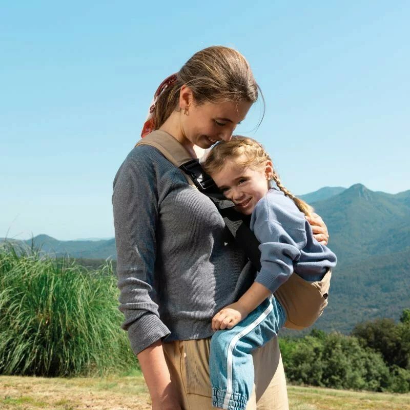 Marsupiu bebe, Jane, Catch, Ergonomic, De la 9 luni pana la 22 Kg, Botanic