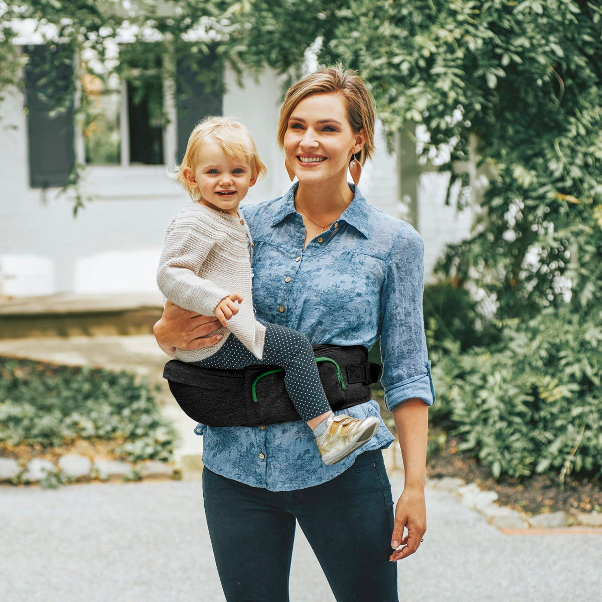 Marsupiu ergonomic multifunctional Chicco Hip Seat cu suport pentru sold, HazelWood (Bej), 0luni+ - gogobaby.ro