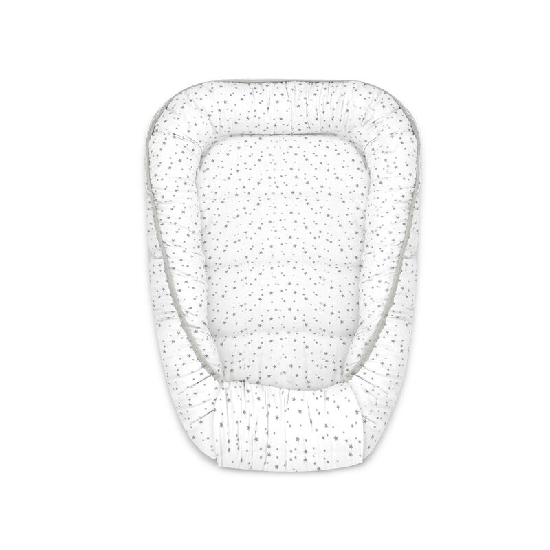 Cosulet bebelus, MimiNu, Pentru dormit, Baby Cocoon 75x55 cm, Husa 100% bumbac, Din bumbac certificat Oeko Tex Standard 100, Mini Gray Stars