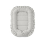 Cosulet bebelus, MimiNu, Pentru dormit, Baby Nest 55 x 75 cm, Cu Volanase, Husa 100% bumbac, Din bumbac certificat Oeko Tex Standard 100, Colectia Royal, Grey