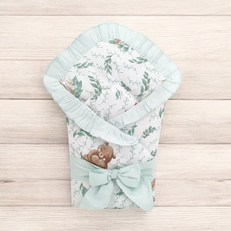 Paturica de infasat, MimiNu, Multifunctionala, Cu volanase, Cu inchidere cu panglica si arici velcro, Dimensiune 75x75 cm, Din bumbac certificat Oeko Tex Standard 100, Lulu Natural/Mint