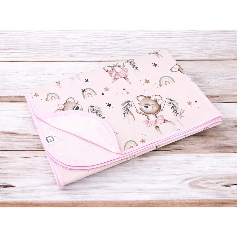 Paturica moale, MimiNu, Cu doua fete, Dimensiune 75x100 cm, Din bumbac certificat Oeko Tex Standard 100, Design, Little Ballerina Pink - gogobaby.ro
