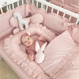 Prosop cu gluga, MimiNu, Mare, Cu volanas, Dimensiune 100x100 cm, Din bumbac si thermo fleece, Materiale certificate Oeko Tex Standard 100, Colectia Royal, Powder Pink