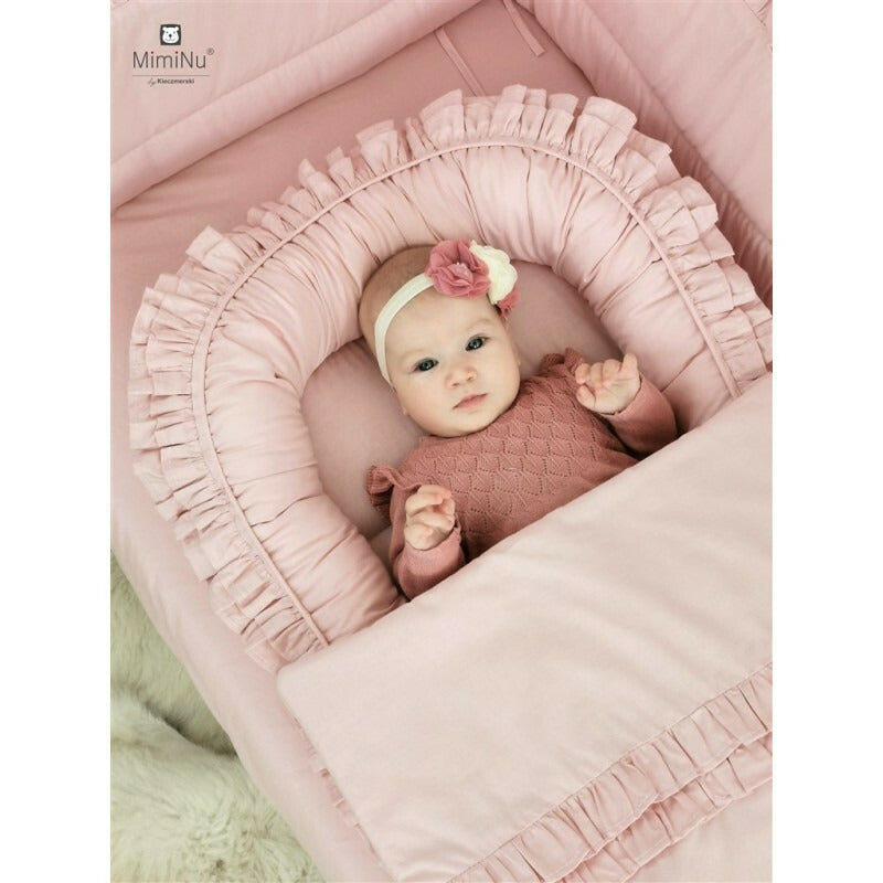 Lenjerie patut cu 6 piese, MimiNu, Pentru patut 120x60 cm, Cu volanase, Cu pilota si perna, Cu doua aparatori laterale, Din bumbac certificat Oeko Tex Standard 100, Colectia Royal, Powder Pink