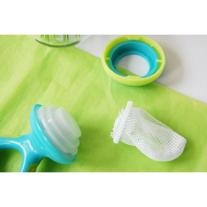 Dispozitiv de hranire, Nuby pentru fructe si legume, Include capac de protectie, 6+ luni, Albastru/Verde - gogobaby.ro