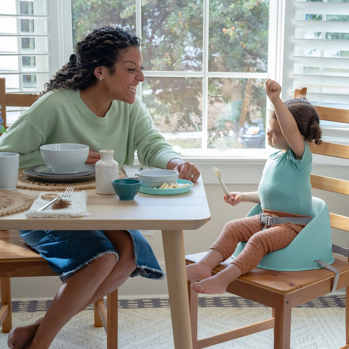 Ity by Ingenuity - Scaun de masa si Booster My Spot Easy-Clean, Teal - gogobaby.ro