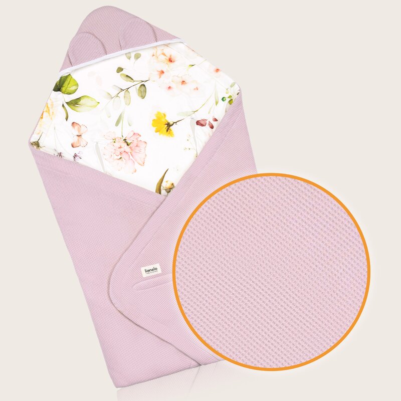 Paturica de infasat, Lionelo, Pentru scoica auto, carucior si landou, Cu multiple utilizari, Cu inchidere arici velcro, Dimensiune 90x90 cm, Din bumbac, TOG 2.5, 12-18 luni, Roz