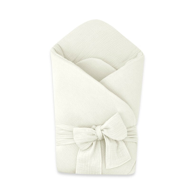Paturica de infasat, Qmini, Din muselina dubla, Cu inchidere cu panglica, Dimensiune 75x75 cm, Din material certificat Oeko Tex Standard 100, Cream