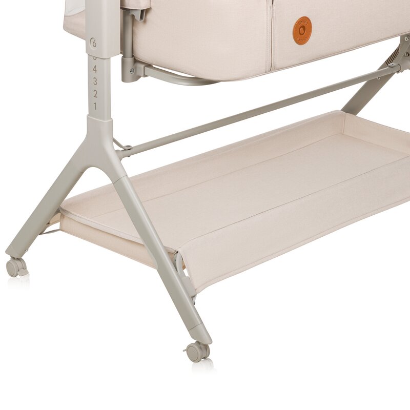Patut co-sleeper, Lionelo, Leonie Plus, Pliabil, Cu sistem de leganare, Cu setare unghiulara, Reglabil in 6 pozitii pe inaltime, Conform cu standardele europeane de securitate EN1130 si EN16890, Bej