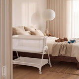 Patut co-sleeper, Lionelo, Luna Close&Cosy, 2 in 1, Cu laterala culisanta, Cu setare unghiulara, Cu roti, Reglabil in 6 pozitii pe inaltime, Alb