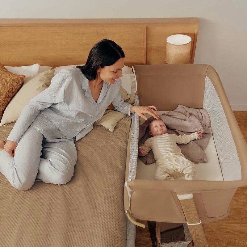 Patut co-sleeper, Lionelo, Thomi Plus, 5 in 1, Multifunctional, Sustine pana la 9 kg ca patut, 15 kg tarc de joaca, 100 kg canapea, Inaltime reglabila in 7 pozitii, De la nastere pana la 4 ani, Cu 2 saltele din spuma T25, 94x70x77-93,5 cm, Bej