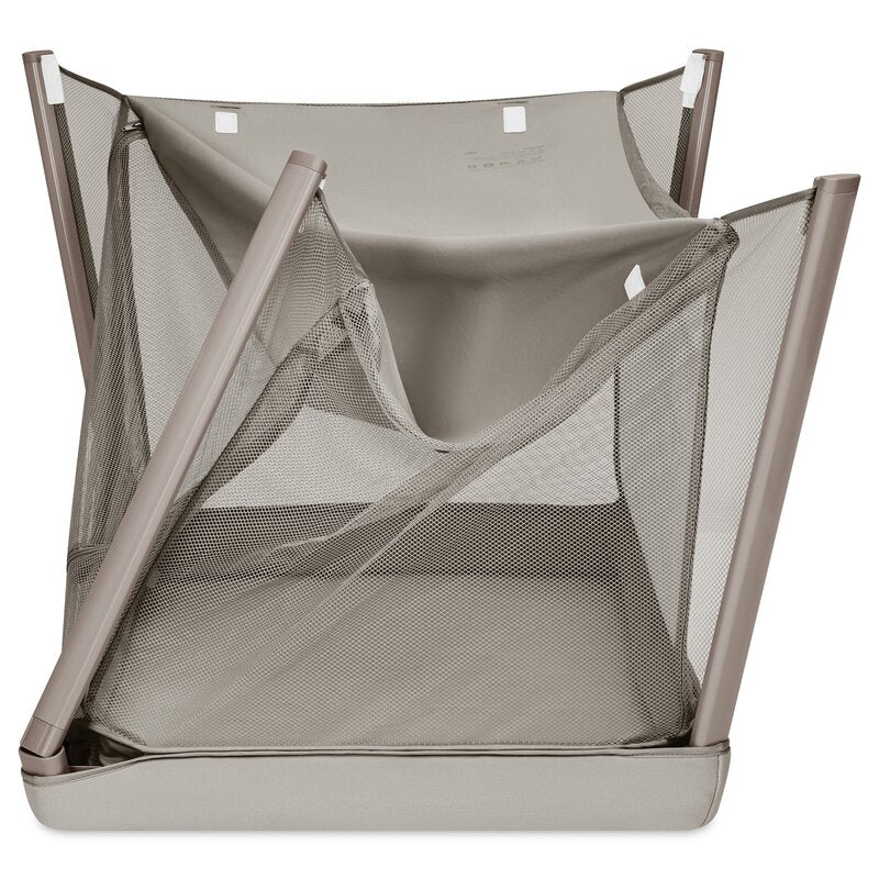 Patut multifunctional, Lionelo, Mila, 2 in 1, Saltea 4 cm cu spuma T25, 2 niveluri de inaltime, Pliere rapida, Intrare laterala, Geanta de transport inclusa, 0-36 luni, Pana la 15 kg, Bej Taupe