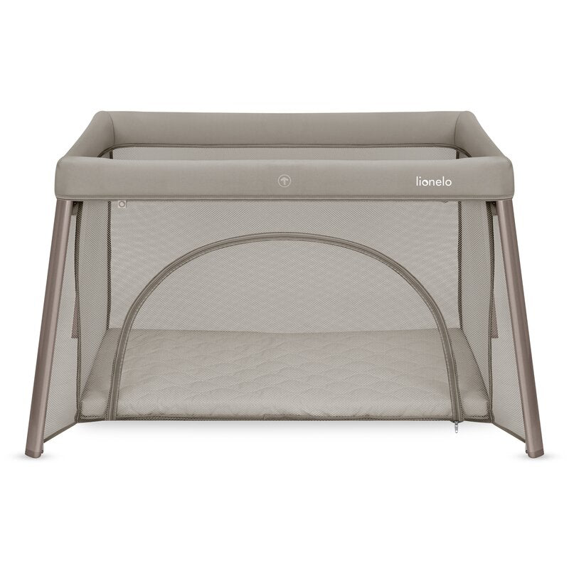 Patut multifunctional, Lionelo, Mila, 2 in 1, Saltea 4 cm cu spuma T25, 2 niveluri de inaltime, Pliere rapida, Intrare laterala, Geanta de transport inclusa, 0-36 luni, Pana la 15 kg, Bej Taupe