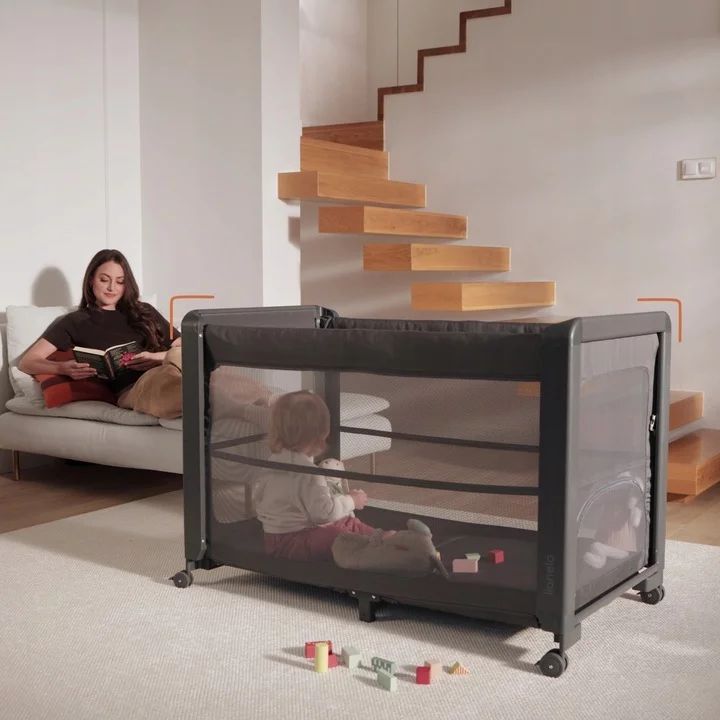 Patut multifunctional, Lionelo, Patty, 5 in 1, 0- 36 luni, Co-sleeper, Tarc de joaca, Patut de calatorie, Laterala rabatabila, 2 trepte reglare saltea, Roti, Husa transport inclusa, Gri