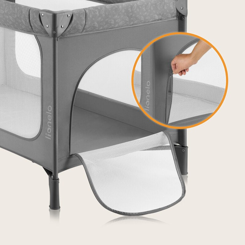 Patut pliant, Lionelo, Jasmin Easy Fold, Pana la 15 kg, Usor de pliat, Cu doua nivele, Cu saltea ergonomica T25, Cu intrare laterala cu fermoar, 2 roti cu frana, 123 x 67 cm, Conform cu EN 716, 0-36 luni, Gri - gogobaby.ro