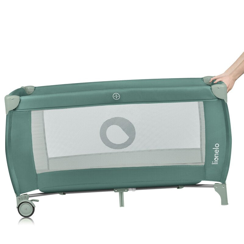 Patut pliant, Lionelo, Stefi Plus, Cu doua nivele, Cu intrare laterala cu fermoar, 2 roti, 120 x 60 cm, Conform cu standardul european de securitate EN 716, Verde Olive