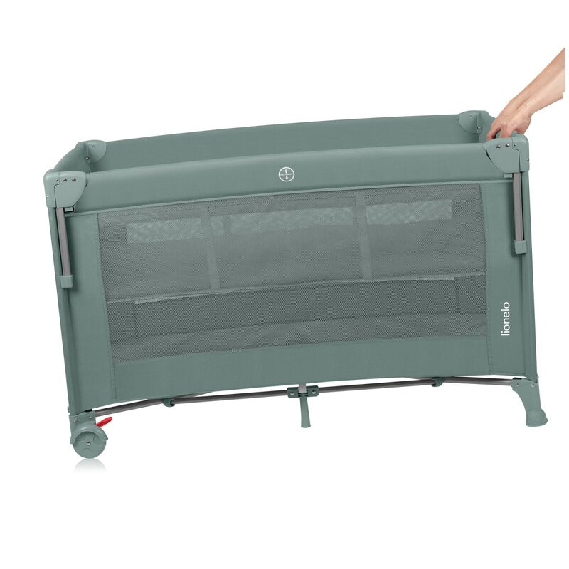 Patut pliant multifunctional, Lionelo, Ellen, Cu laterala culisanta, Nivel suplimentar, Intrare laterala cu fermoar, 2 roti, Saltea pliabila si geanta de transport incluse, 0- 36 luni, Pana la 15 kg, 120x60 cm, Conform cu EN 716, Verde