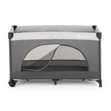Patut pliant, Petite&Mars, Nyja, 120 x 60 cm, Cu roti, Functie de tarc, Pliere compacta, Include geanta de transport, Intrare laterala cu fermoar, Pereti din plasa, Pana la 15 kg, 0-30 luni, Gri