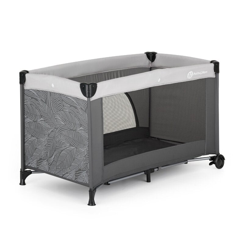 Patut pliant, Petite&Mars, Nyja, 120 x 60 cm, Cu roti, Functie de tarc, Pliere compacta, Include geanta de transport, Intrare laterala cu fermoar, Pereti din plasa, Pana la 15 kg, 0-30 luni, Gri