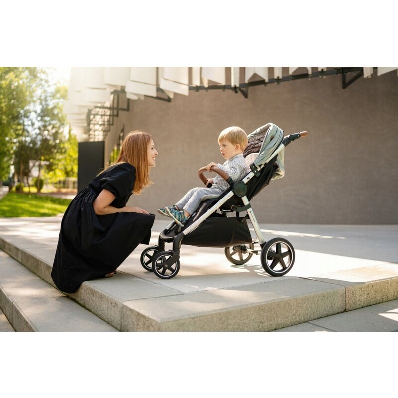Carucior sport, Petite&Mars, Royal, Include husa pentru scaun, husa pentru picioare, geanta pentru scutece si capotina extensibila, Cu fereastra, Impermeabila, Cu SPF 50, Aluminiu, 0-22 kg, 111 x 57 x 86 cm, Ocean Blue - gogobaby.ro