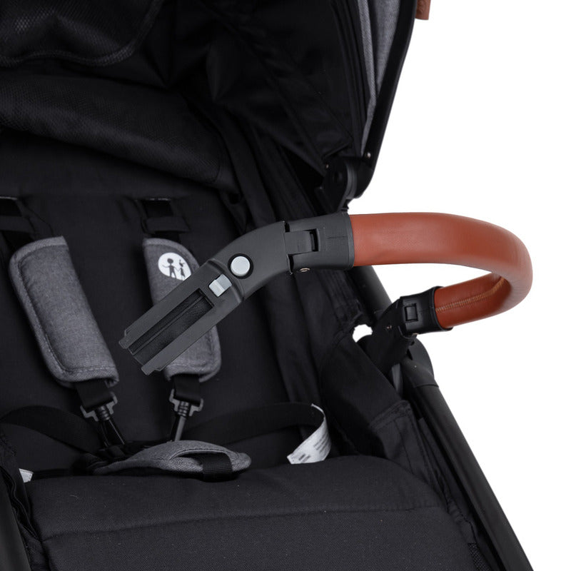 Carucior sport, Petite&Mars, Street+ Air, Include capotina impermeabila Editie limitata, Cu fereastra, husa picioare, cos de bagaje, Cu roti gonflabile, Centura de siguranta in 5 puncte, Pana la 25 kg, 6 luni+, Ocean - gogobaby.ro