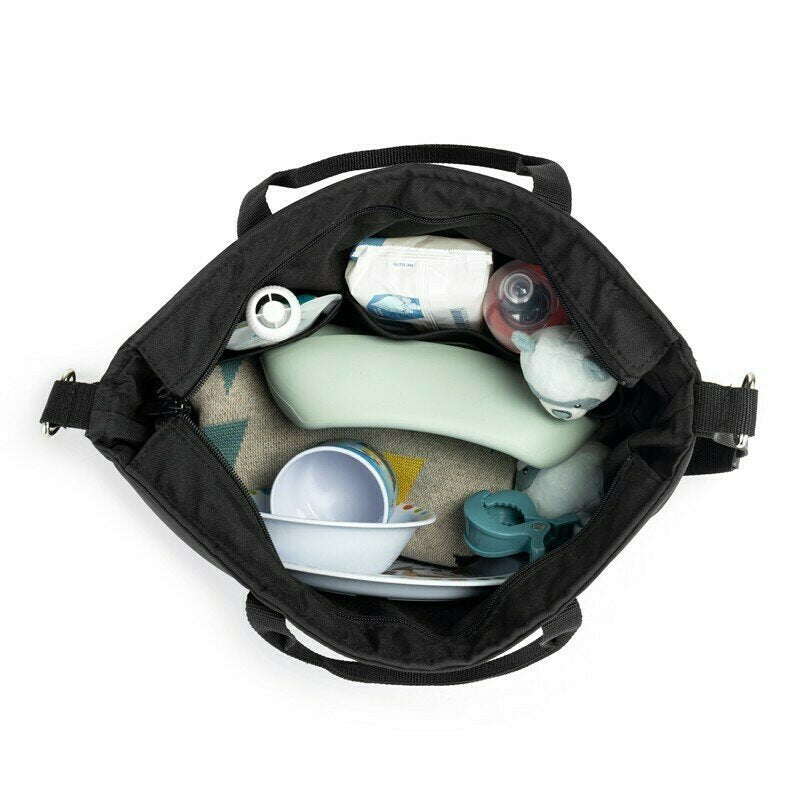 Geanta pentru mamici, Petite&Mars, Impermeabila, Cu 4 compartimente, 45 x 30 x 12 cm, Negru - gogobaby.ro