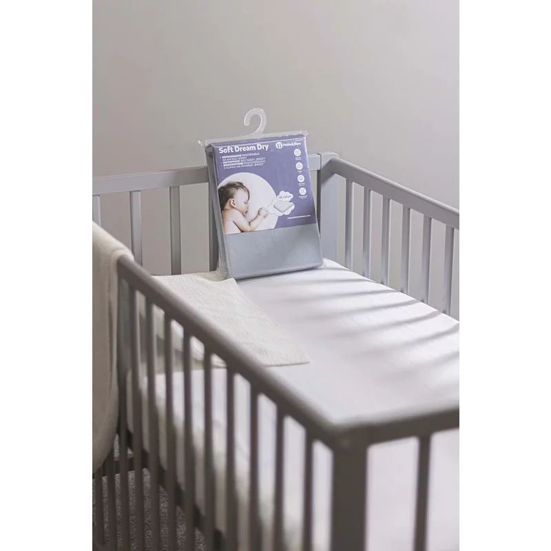 Cearceaf cu elastic, Petite&Mars, Soft Dream Dry, Impermeabil, Lavabil la masina pana la 95 de garde, 120x60 cm, Alb