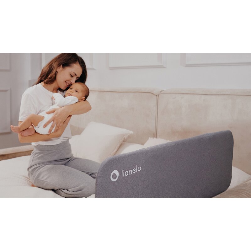 Protectie laterala pat, Lionelo, Lora, Pliabila, Sistem de blocare StandSafe, Geanta de transport inclusa, 105 x 45 cm, Bej - gogobaby.ro