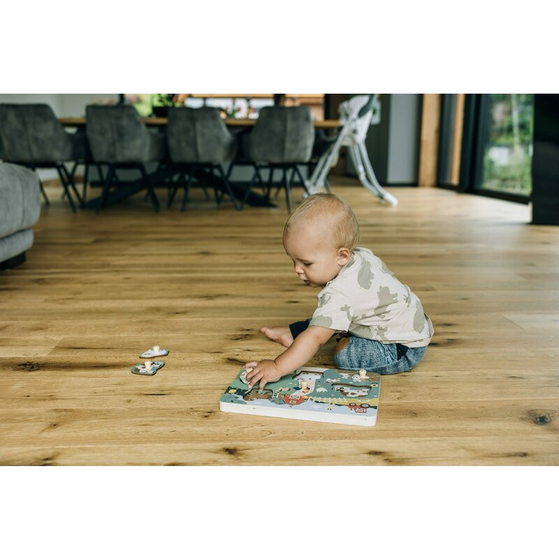 Puzzle muzical din lemn, Free2Play, Cu animalute de la ferma, Cu sunete, Cu maner, Stimuleaza simturile, invatarea prin joc si imaginatia, 29,8 x 21,2 x 3,8 cm, Farm - gogobaby.ro
