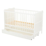 Patut din lemn bebe, 120x60 cm, Cu sertar, Cu sina speciala pentru dentitie, Multifunctional, EN716-1, EN716-2, Alb, Qmini, Julia