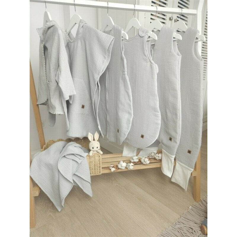 Sac de dormit, Qmini, Cu picioruse, De iarna, Din muselina dubla, Cu fermoar pe mijloc, 90 cm, S, Material certificat Oeko Tex Standard 100, Gray