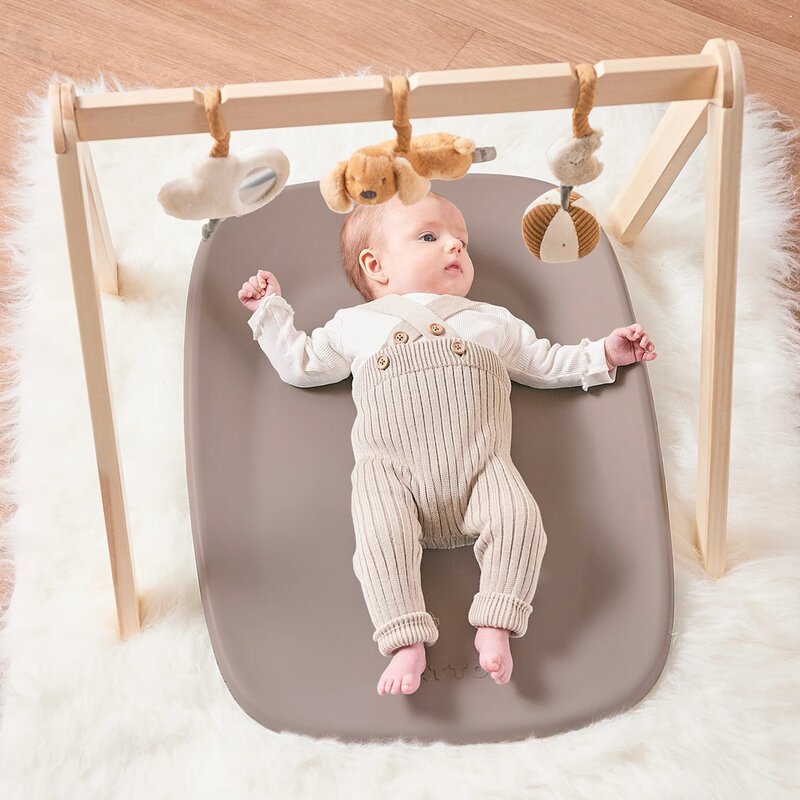 Saltea de infasat, Nattou, Softy, Moale, Utilizabil si fara husa, Design ergonomic, Spuma PU, 70x50x10 cm, Fara BPA, 0 luni+, Taupe