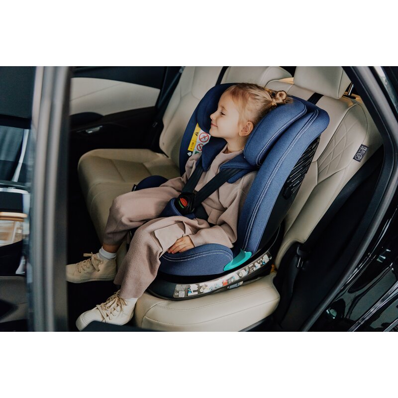 Scaun auto, Lionelo, Bastiaan One i-Size, 4 in 1, Protectie laterala, Cu spatar inclinabil in 4 pozitii, Cu tetiera reglabila in 13 pozitii, Rotire 360 grade, Top Tether, 0-36 Kg, 40-150 cm, Cu Isofix, Conform cu ECE R129, Bej - gogobaby.ro