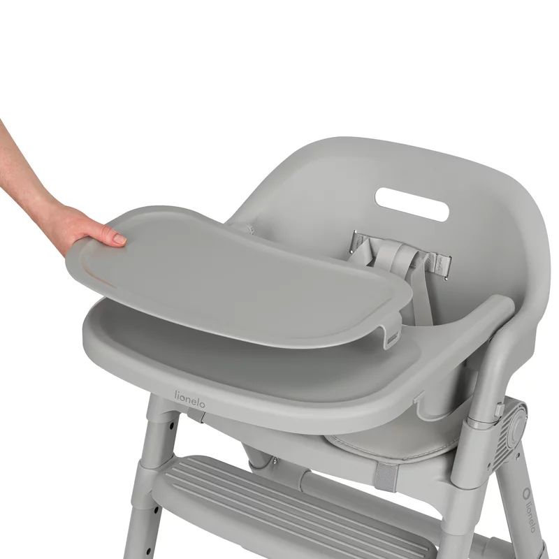 Scaun de masa, Lionelo, Matt, 3 in 1, Pliabil, Cu tava detasabila, Cu centuri de siguranta in 5 puncte, Suport pentru picioare si sezut reglabile, Pana la 110 kg, 6 luni – adult, Gri