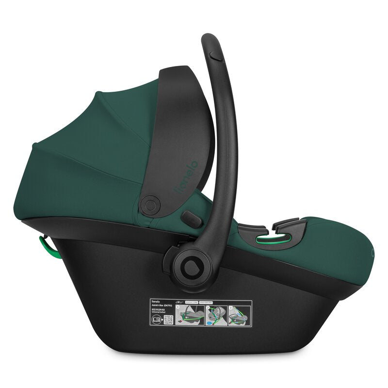 Scoica auto, Lionelo, i-Size Astrid, 0-13 Kg, 40-87 cm, Cu maner si capotina reglabile, Cu protectie laterala avansata, Salteluta confortabila, Testat ADAC, Conform cu standardul european de securitate R129, Verde