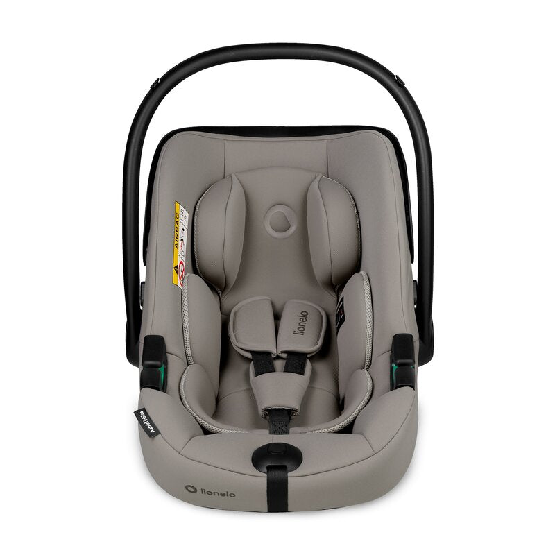 Scoica auto, Lionelo, i-Size Astrid, 0-13 Kg, 40-87 cm, Cu maner si capotina reglabile, Cu protectie laterala avansata, Salteluta confortabila, Testat ADAC, Conform cu standardul european de securitate R129, Taupe