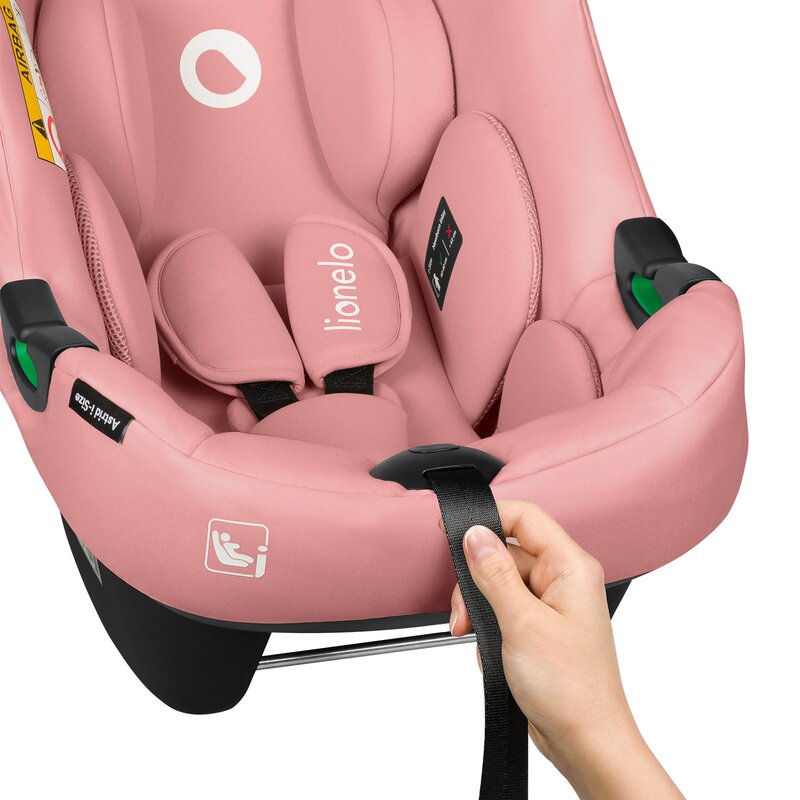 Scoica auto, Lionelo, i-Size Astrid, Include baza Isofix, 0-13 Kg, 40-87 cm, Cu maner si capotina reglabile, Cu protectie laterala avansata, Salteluta confortabila, Testat ADAC, Conform cu R129, Roz - gogobaby.ro