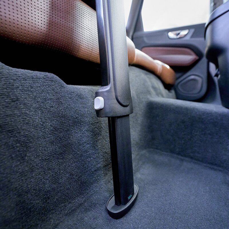 Scoica auto, Lionelo, Moxie, i-Size, Include baza rotativa 360 cu picior de fixare, 40-87 cm, Tetiera reglabila, intarita cu spuma de memorie, Carcasa ventilata, Din bambus, Protectie avansata, Conform R129, Negru - gogobaby.ro