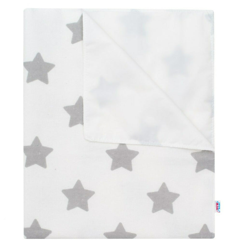 Scutec impermeabil, New Baby, Din flanel, Cu multiple intrebuintari, Dimensiune 57x47 cm, Stars - gogobaby.ro