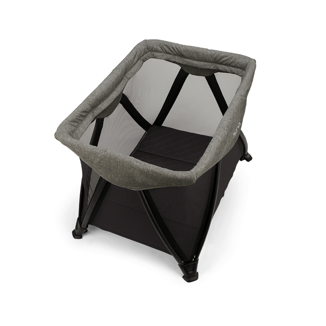 Nuna - Patut pliant SENA Aire Charcoal - gogobaby.ro