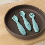 Set 3 lingurite, Petite&Mars, Take&Match, Din silicon, Diverse forme, Pentru supa, paste, alimente usoare, Dezvolta simturile si abilitatile senzoriale, Adecvate pentru masina de spalat vase, Fara BPA, 6 luni+, Frosted Sky, Albastru