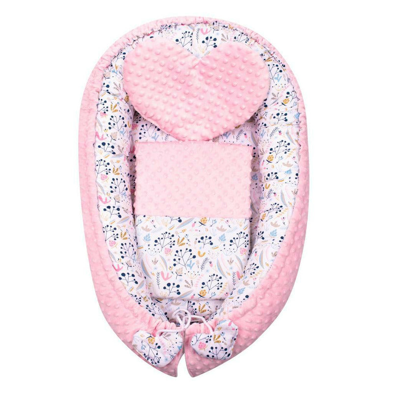 Set 3 piese, New Baby, Luxury, Baby Nest cu doua fete, Cu paturica si pernuta in forma de inima, Minky Cranberries - gogobaby.ro